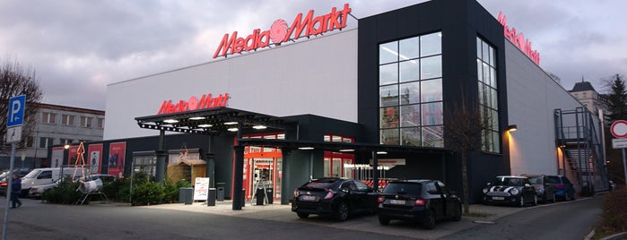 MediaMarkt is one of Media_Märkte 1/2.