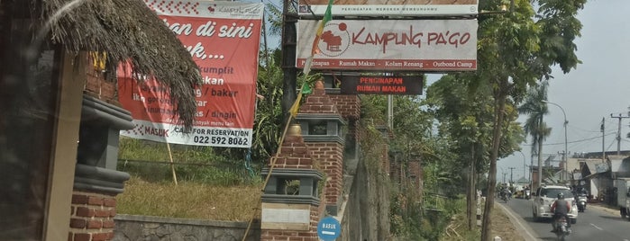 Kampung Pa'go is one of Accommodation.