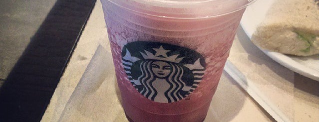 Starbucks is one of Hora del Té..