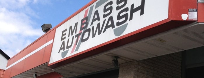 Embassy Autowash is one of Locais curtidos por Terrence.