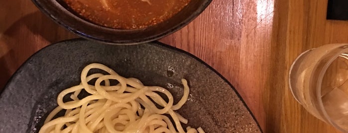 つけ麺屋 利平 is one of Mat ate here 2014.