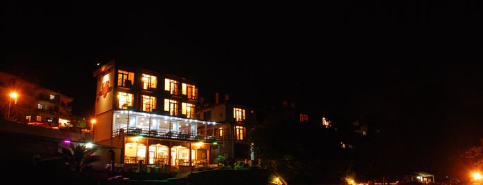 Antik Otel is one of İl Dışı.