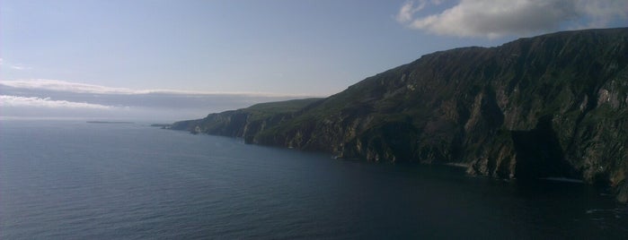 Slieve League Cliffs Centre is one of Go back to explore: Ireland.