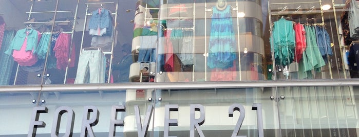 FOREVER 21 原宿店 is one of 買い物コース.