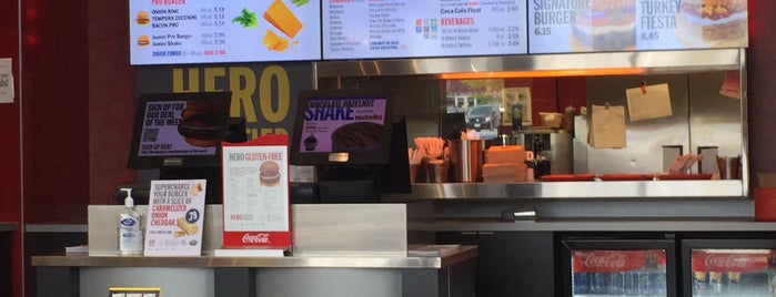 Hero Certified Burger is one of Lugares favoritos de Joe.