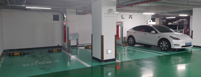 테슬라 목포 수퍼차저 is one of Tesla Supercharger.