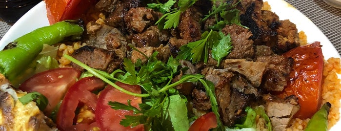 Çıtır Lahmacun & Pide is one of Top 10 dinner spots in Erzurum.