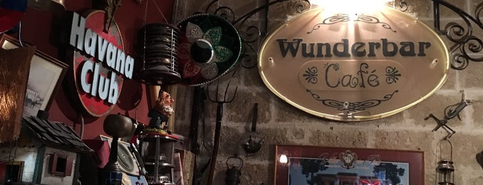 Wunderbar Cafè is one of Monopoli by Night - Summer Edition.
