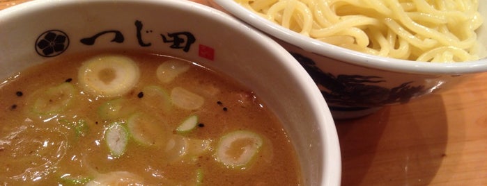 Tsujita is one of つけ麺とがっつり系.