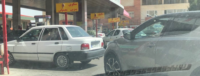 Gas Station | پمپ بنزین آفتاب is one of Gas Stations | پمپ بنزین های تهران.