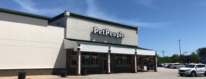 PetPeople is one of Pet Stores.