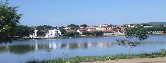 Lagoa Da Pampulha is one of Montes Claros- MG.