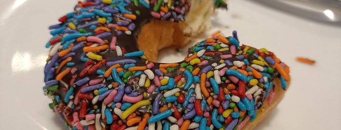Krispy Kreme is one of COFFEE SHOP and DESSERT.