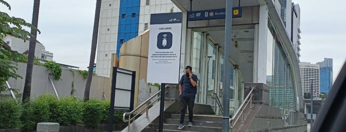 Stasiun MRT Bundaran HI is one of Mario 님이 좋아한 장소.