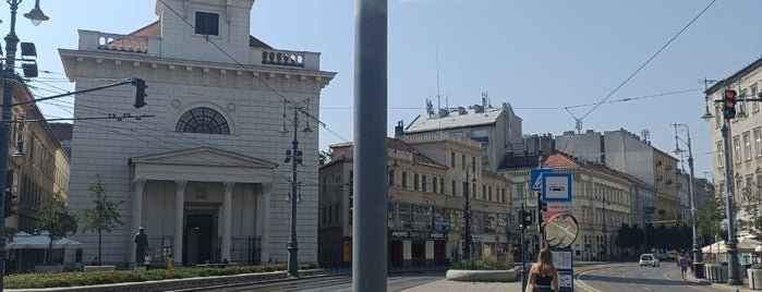 Kálvin tér M (47, 48, 49) is one of Bkv.