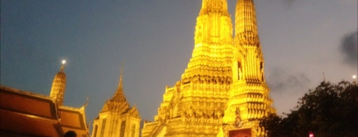 Wat Arun Rajwararam is one of Bangkok.