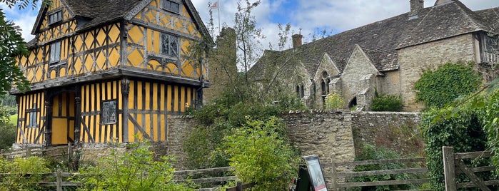 Stokesay Castle is one of Great Britain.