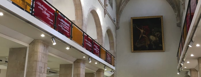 Bibliothèque Municipale - La Nef is one of Lugares favoritos de Ana Beatriz.