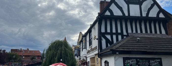 Witch and Wardrobe is one of Cask Marque Pubs 02.