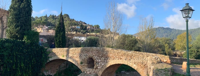 Pont Romà is one of Palma.