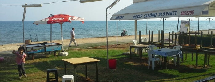 Zümrüt Cafe is one of Must-visit Yemek in Mersin.