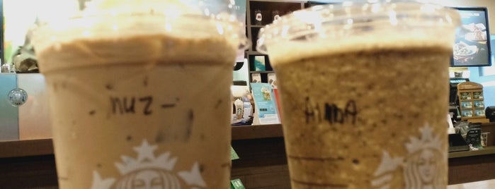 Starbucks is one of Makan @ Melaka/N. Sembilan/Johor #16.