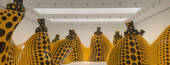 Yayoi Kusama - Festival Of Life is one of Must visit when in NY 🇺🇸.
