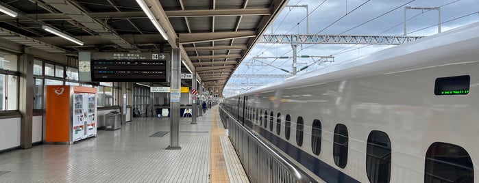 東海道新幹線 小田原駅 is one of 新幹線.