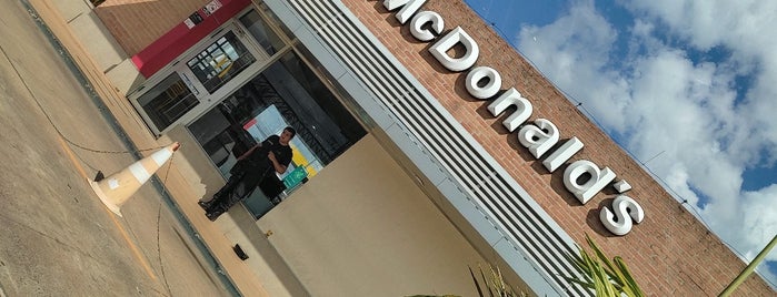 McDonald's is one of Por aí!.