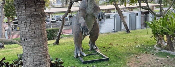 Dinosaur Park is one of Dubai.