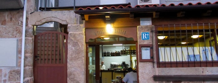 Café - Bar A Taberna da Lola is one of Donde ir en Celanova.