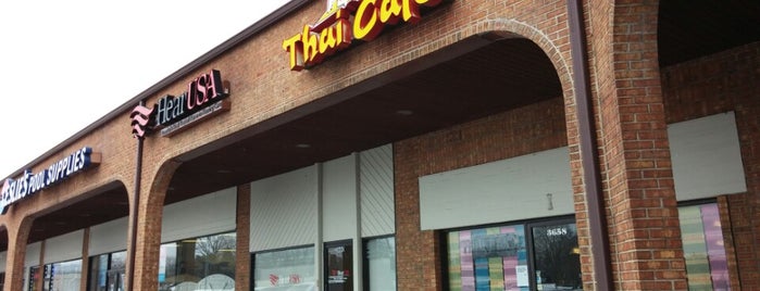 Penn's Thai Café is one of Restaurants Tried.