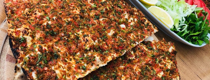 Fırat Lahmacun is one of Favourite food in Fatih.