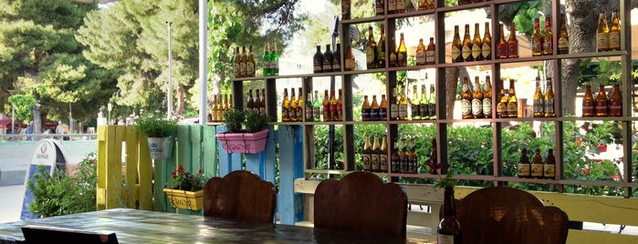 Ζυθοπωλείο Λαϊκό is one of Beer Restaurants-Μπυραρίες (Attica-Greece).