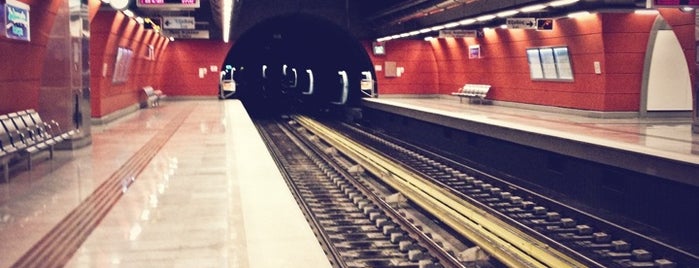 Holargos Metro Station is one of Spiridoula : понравившиеся места.