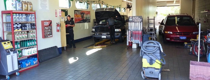 Brea Car Wash & Detail Center is one of Favorite day off places.