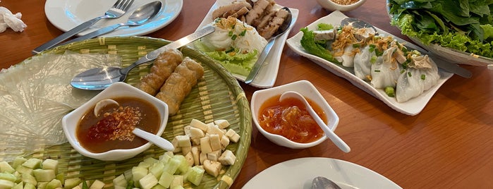 ลองดู is one of BKK_Vietnamese Restaurant.