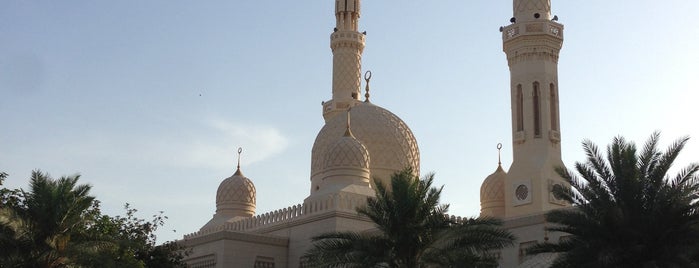 Jumeirah Mosque مسجد جميرا الكبير is one of UAE.