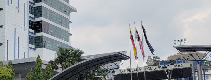 Ibu Pejabat Polis Diraja Bukit Aman is one of Peneng.