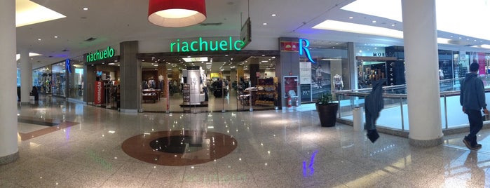 Riachuelo is one of Lugares favoritos de Amanda.