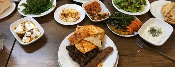 Öz Kurt Kebab Salonu is one of Hatay.