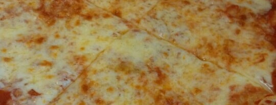 Spizzati is one of Locais curtidos por Dennis.
