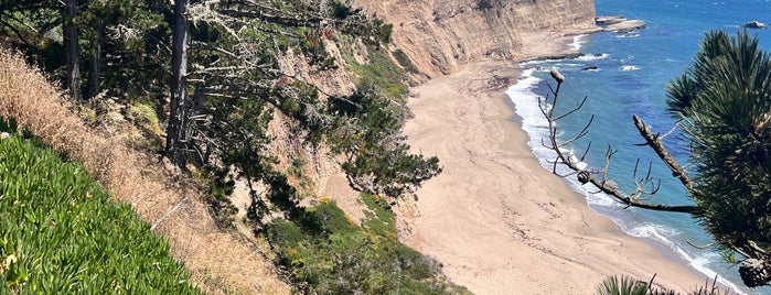 Greyhound Beach is one of PCH-Highway 1.