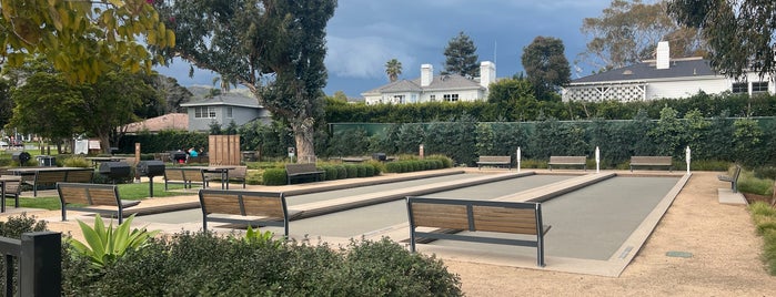 Palisades Recreation Center is one of The 15 Best Places with Plenty of Outdoor Seating in Pacific Palisades, Los Angeles.