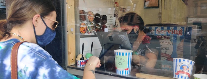 Uncle Louie G's Italian Ices & Ice Cream is one of Brooklyn Eats.