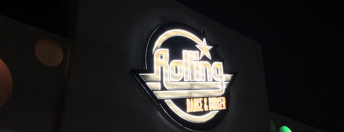 Rolling Dance & Burger is one of Tempat yang Disukai Chuk.