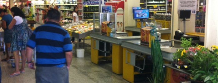 Barbosa Supermercados is one of Supermercados - Feiras.