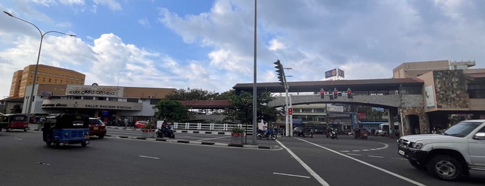 Galle Railway Station is one of Mafaz Social Networks.