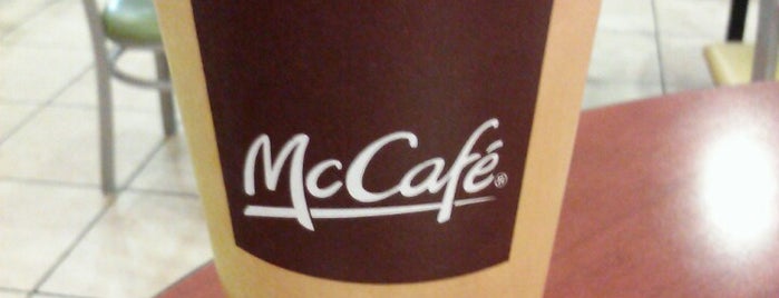 McDonald's is one of Lugares favoritos de Karen.