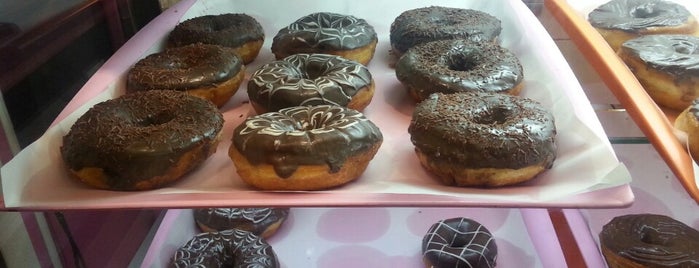 Monamin Donuts | دونات مونامين is one of Lugares guardados de Mohsen.